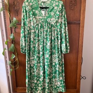 Green Floral Long Sleeve Midi Dress